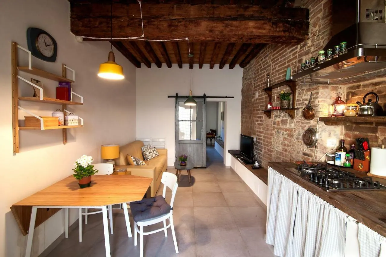 A Casa Tua - Apartment In Florence Scandicci 0*,